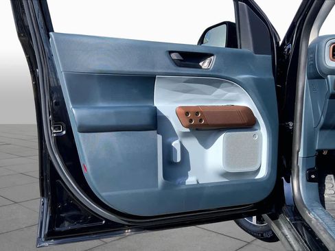 Certified 2022 Ford Maverick Lariat FWD image 20