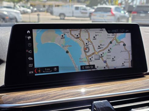 Used 2018 BMW 530i RWD image 30