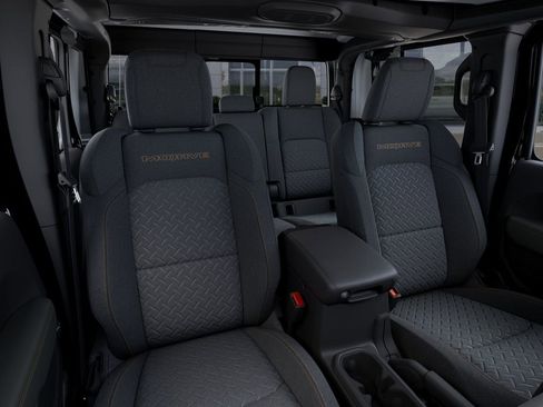 New 2026 Jeep Gladiator Mojave AWD/4WD image 16