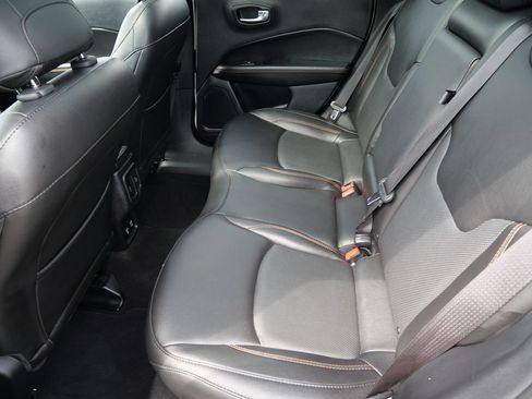 Used 2020 Jeep Compass Limited AWD/4WD image 24