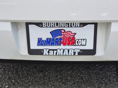 Used 2014 Dodge Challenger R/T image 18