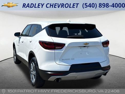 Used 2025 Chevrolet Blazer LT AWD/4WD image 18