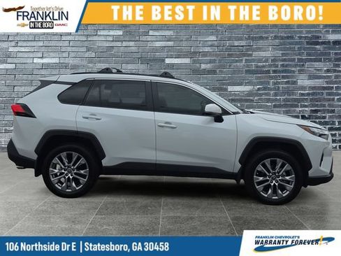 Used 2025 Toyota RAV4 XLE Premium AWD/4WD image 7