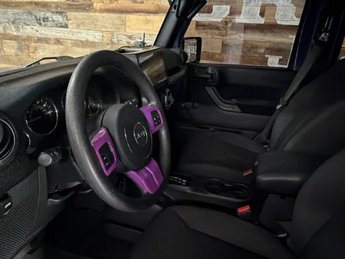 Used 2017 Jeep Wrangler Unlimited Sport AWD/4WD image 8