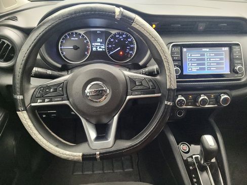 Used 2021 Nissan Kicks S FWD image 22