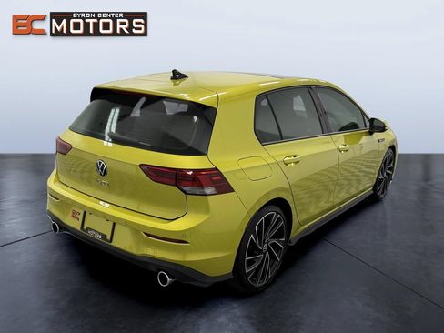 Used 2022 Volkswagen GTI Autobahn FWD image 6