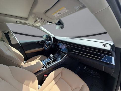 Used 2025 Audi Q8 Premium AWD/4WD image 15