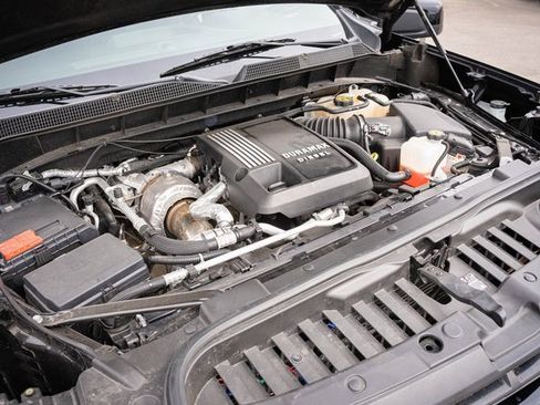 Used 2022 Chevrolet Silverado 1500 RST image 36