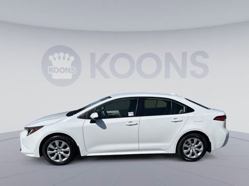 Used 2023 Toyota Corolla LE image 13