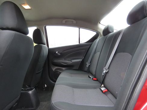 Used 2019 Nissan Versa SV image 19