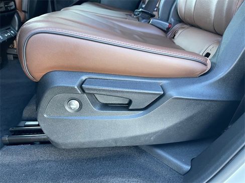 Used 2023 Acura MDX SH-AWD w/ Advance Package image 18