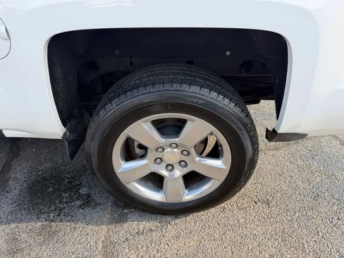 Used 2018 Chevrolet Silverado 1500 LT w/ Texas Edition RWD image 21