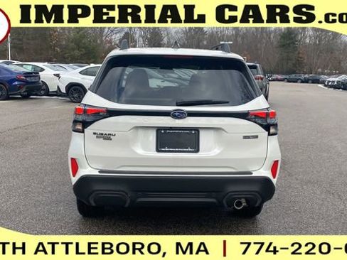 New 2025 Subaru Forester Limited image 9