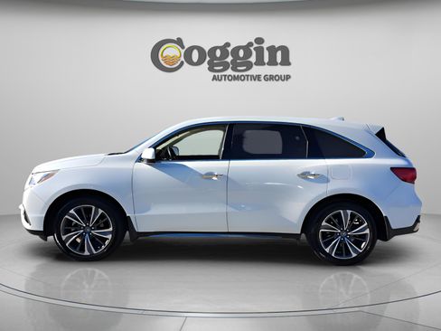 Used 2019 Acura MDX FWD w/ Technology Package image 2