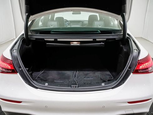 Used 2023 Mercedes-Benz E 350 Sedan image 26