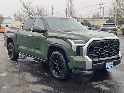 Used 2022 Toyota Tundra Limited image 8