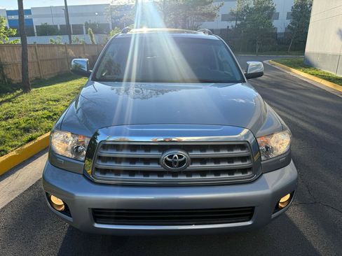 Used 2010 Toyota Sequoia Limited AWD/4WD image 9