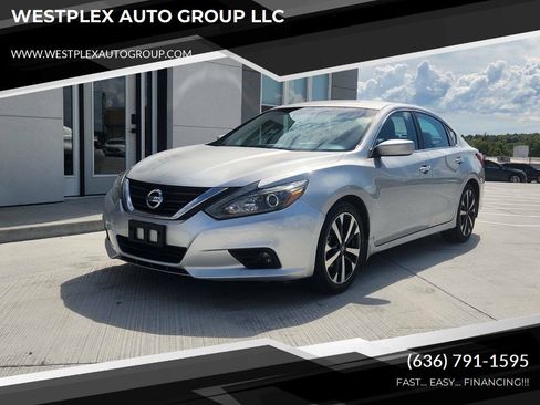 Used 2017 Nissan Altima 2.5 SR FWD image 1