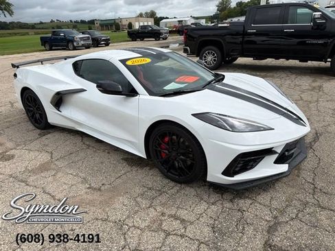 Used 2026 Chevrolet Corvette Stingray Preferred Cpe w/ Z51 Performance Package RWD image 1