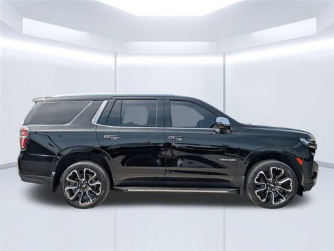 Used 2023 Chevrolet Tahoe Premier w/ LPO, Illumination Package RWD image 7
