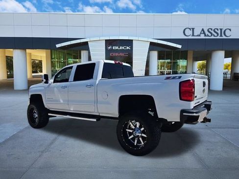 Used 2015 Chevrolet Silverado 2500 LTZ w/ Duramax Plus Package AWD/4WD image 6