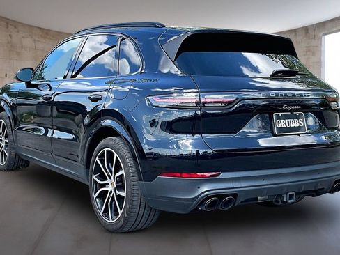 Used 2022 Porsche Cayenne Platinum Edition AWD/4WD image 14