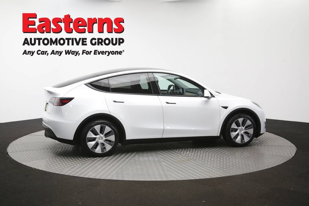 Used 2023 Tesla Model Y Long Range AWD/4WD image 39