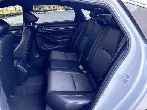 Used 2022 Honda Accord Sport image 13