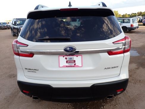 Used 2024 Subaru Ascent Premium w/ Convenience Package AWD/4WD image 3