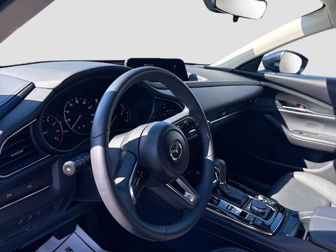 Certified 2025 MAZDA CX-30 AWD 2.5 S w/ Preferred Package image 8