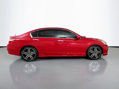 Used 2017 Honda Accord Sport image 8