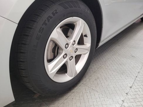 Used 2020 Chevrolet Malibu LS FWD image 31