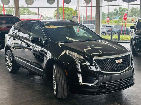 Used 2024 Cadillac XT5 Sportv w/ LPO, Floor Liner Package AWD/4WD image 1