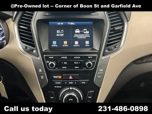 Used 2017 Hyundai Santa Fe Sport AWD/4WD image 19