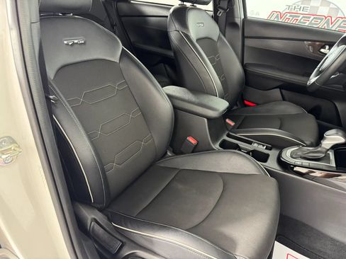 Used 2023 Kia Forte GT-Line w/ GT-Line Premium Package FWD image 34