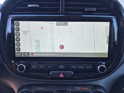 Used 2025 Kia Soul EX FWD image 30