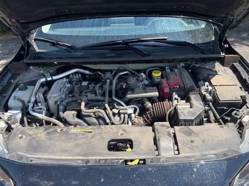 Used 2025 Nissan Sentra SV FWD image 29