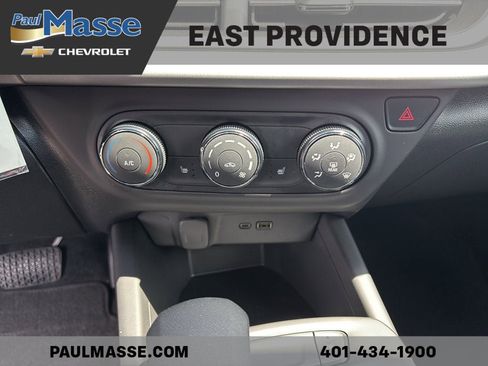 Certified 2024 Chevrolet Trax LS w/ LS Convenience Package FWD image 13