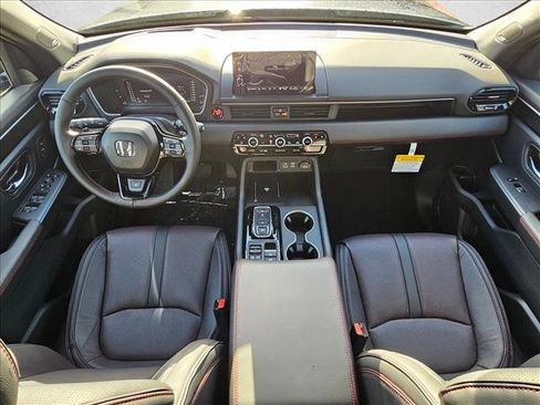 New 2025 Honda Pilot Black Edition image 14