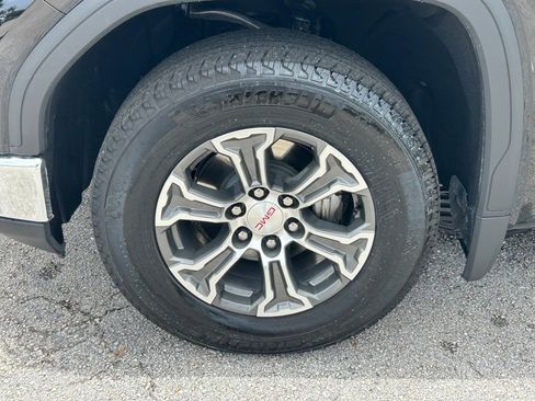 Used 2026 GMC Sierra 1500 SLT RWD image 19