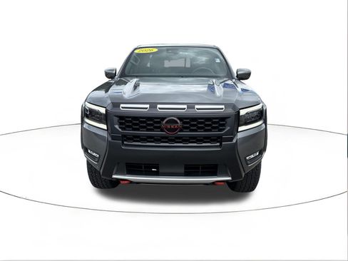 Used 2026 Nissan Frontier PRO-4X AWD/4WD image 8