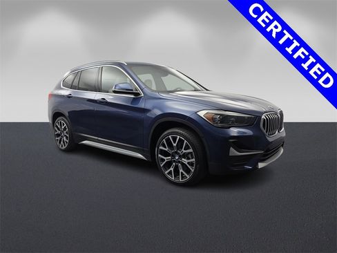 Used 2022 BMW X1 sDrive28i w/ Premium Package image 1