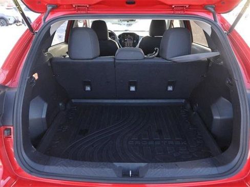 Used 2024 Subaru Crosstrek 2.0i Premium image 7