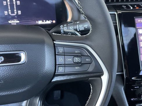 New 2026 Jeep Grand Cherokee L 4WD image 27