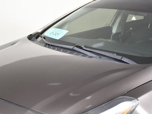 Used 2018 Kia Forte LX image 12