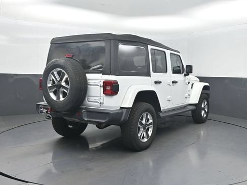 Used 2021 Jeep Wrangler Unlimited Sahara AWD/4WD image 21