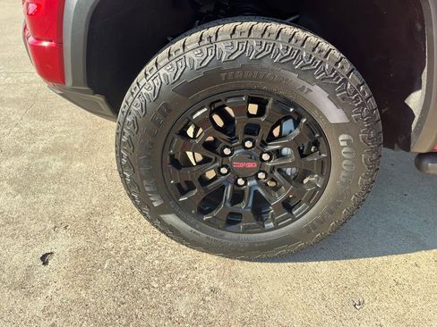 Used 2026 GMC Canyon Elevation w/ Convenience Package image 31