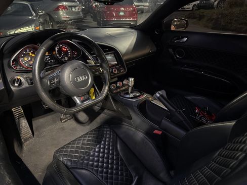 Used 2015 Audi R8 V10 plus image 8