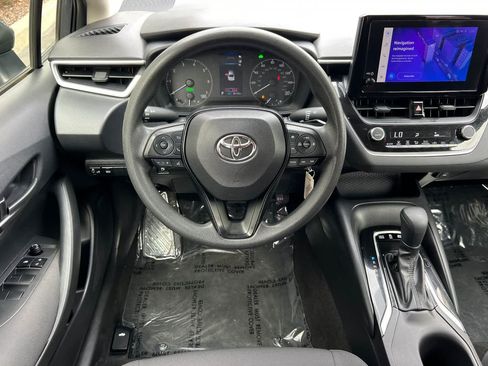 Used 2023 Toyota Corolla LE w/ Carpet Mat Package (TMS) FWD image 14