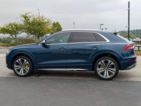 Used 2019 Audi Q8 Prestige w/ Towing Package AWD/4WD image 8